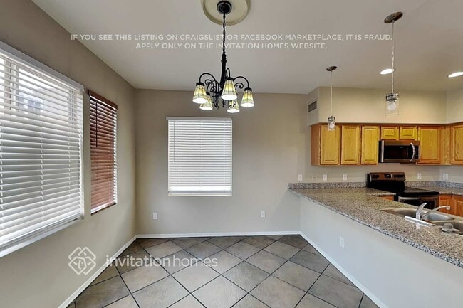 Building Photo - 8717 E Kiva Ave