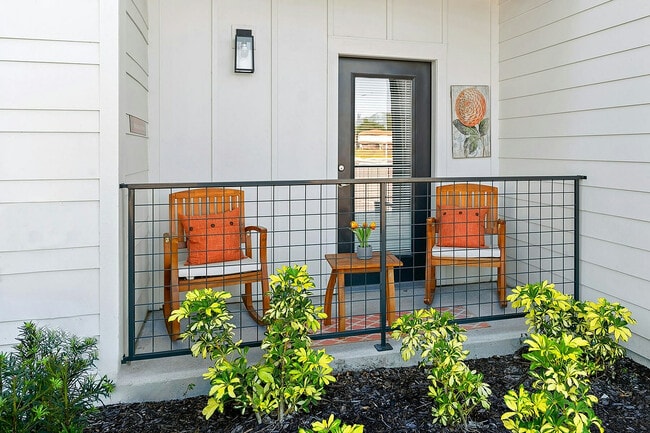 Pointe Grand Southlake