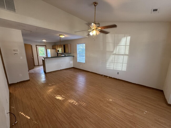 Photo - 1703 Hanover Blvd