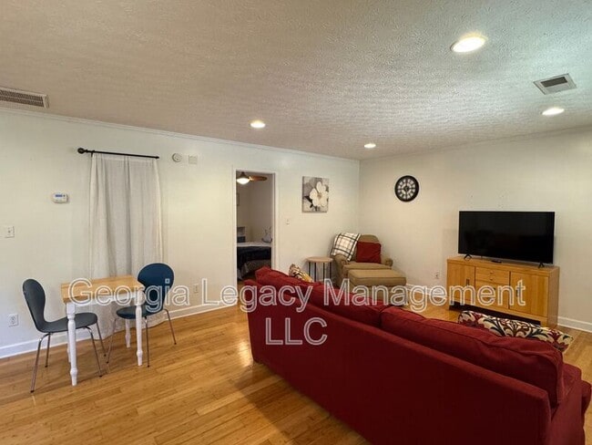 Photo - 191 Water Oak St