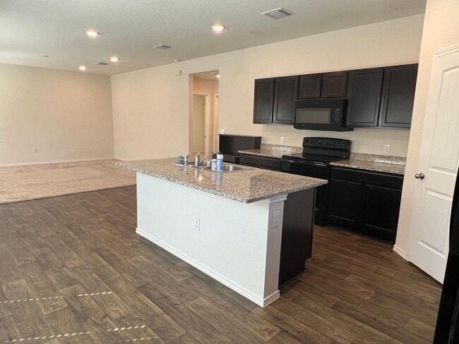 11902 Pyrite Rd