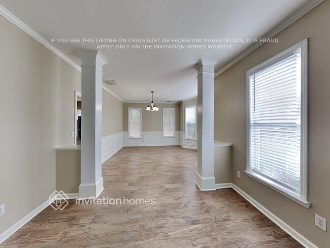 Photo - 4546 Gapstow Bridge Ln