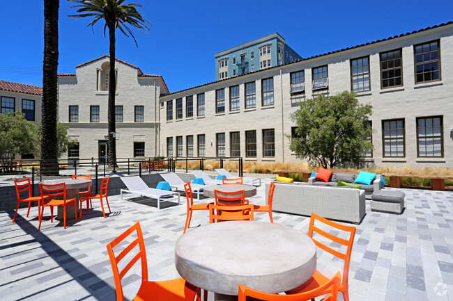 Building Photo - Alchemy Rental