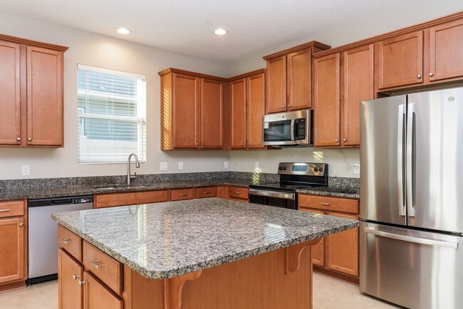 Photo - 1859 Castleton Dr