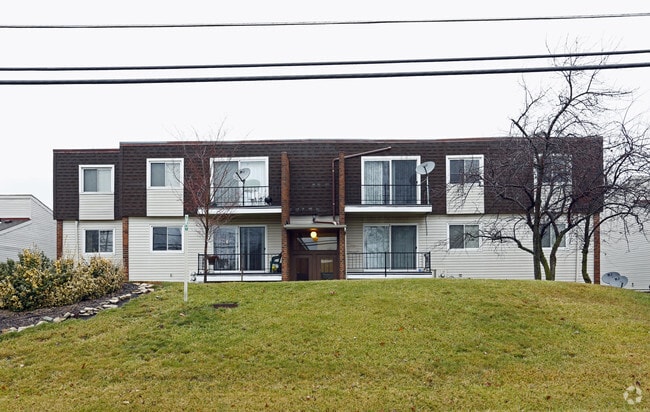 Photo - Inverness Gardens