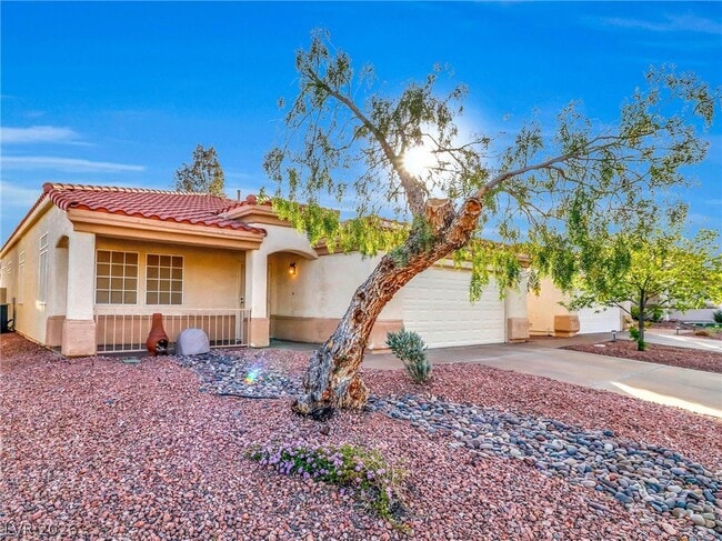 Photo - 122 Montesol Dr