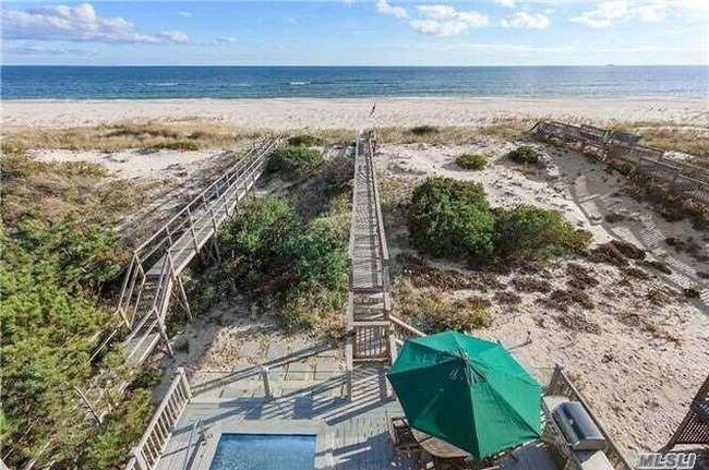 929 Dune Rd