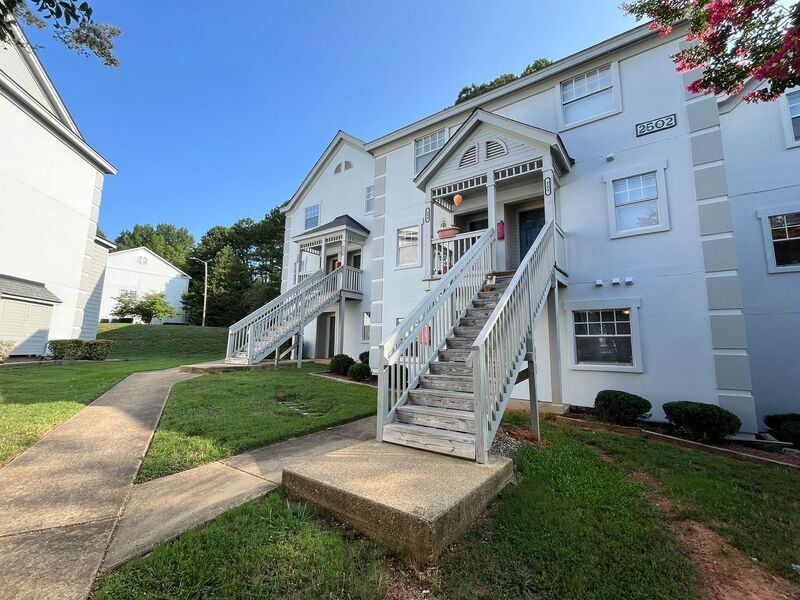 Photo - 2502 Avent Ferry Rd Unit 203