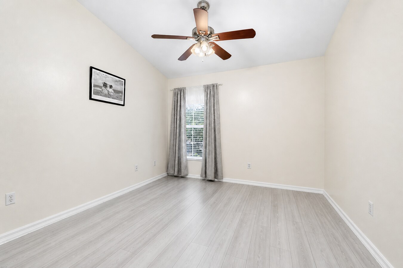 Photo - 15734 Marcello Cir