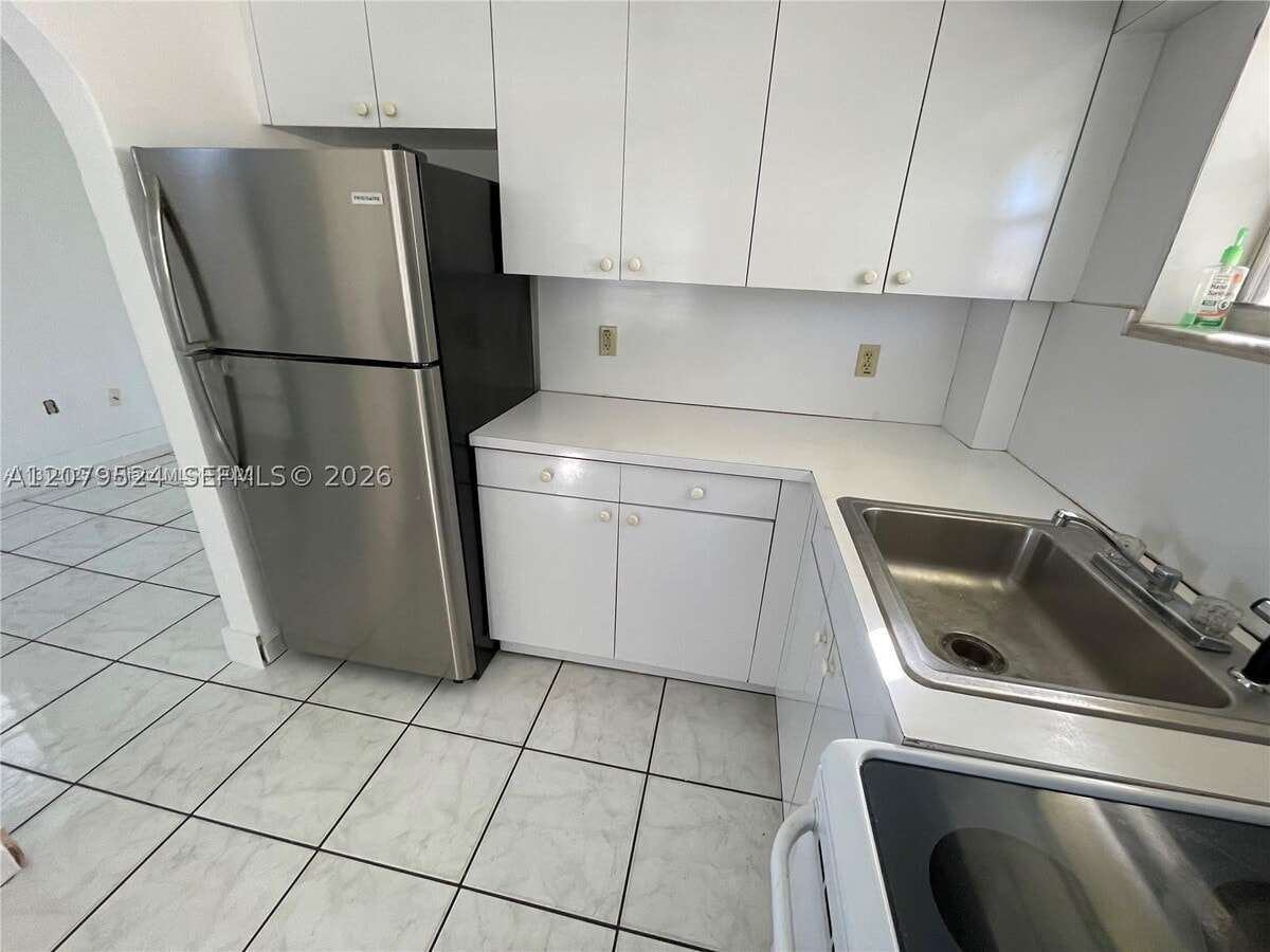 Photo - 1016 NW 1st Ct