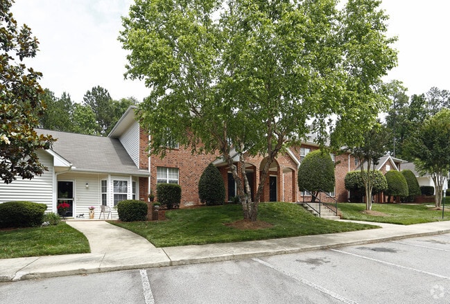 Building Photo - Caveness Farms Apartments