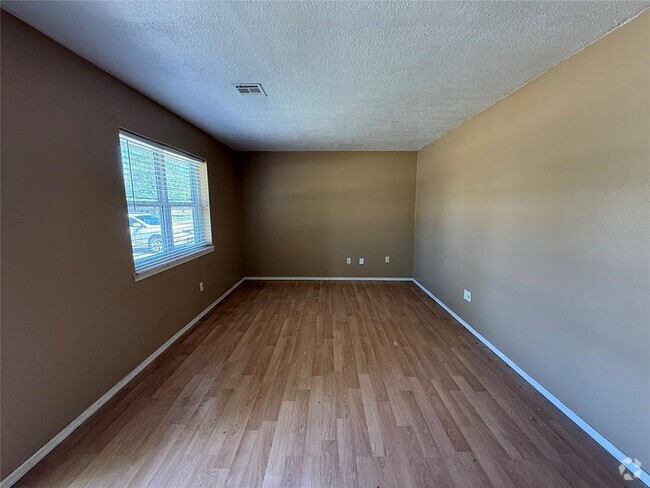 Building Photo - 408 Winding Ln Rental