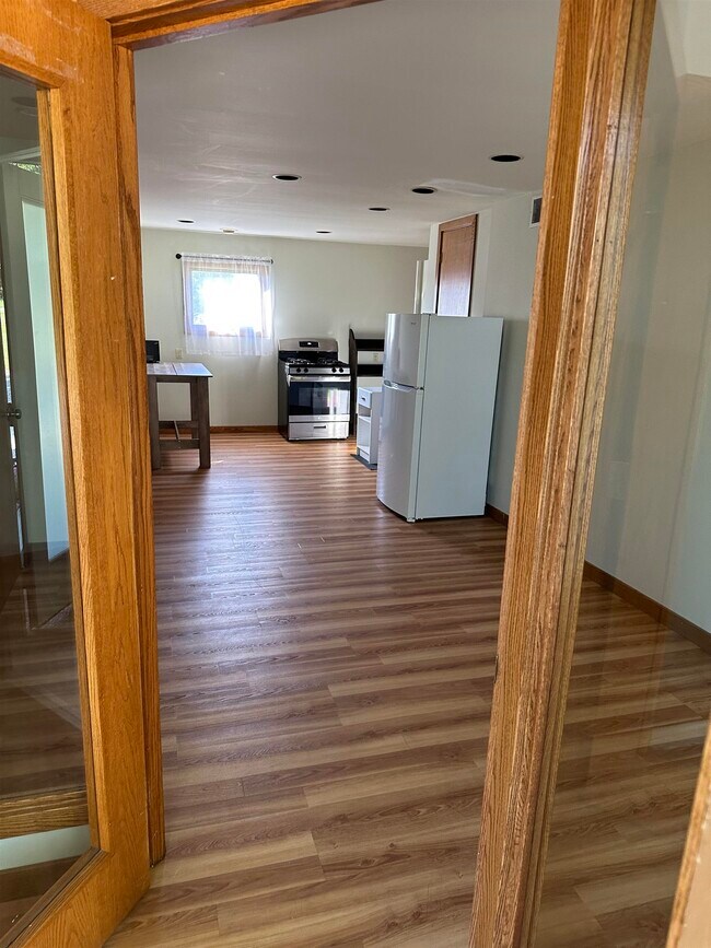 8283 N Riley Rd Apartment Verona, WI