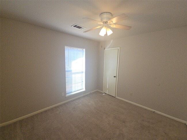 Photo - 618 Overbluff St