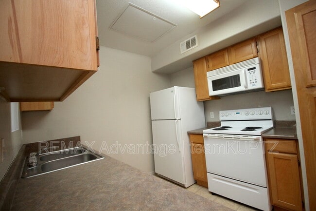 Photo - 45 Maleena Mesa St Unidad Apt 621