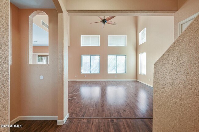 Photo - 2621 E Waterview Ct
