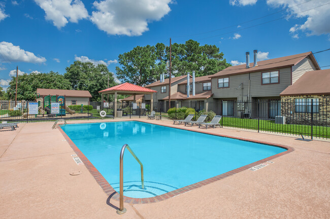 Regency Place Apartments - Regency Place Apartments