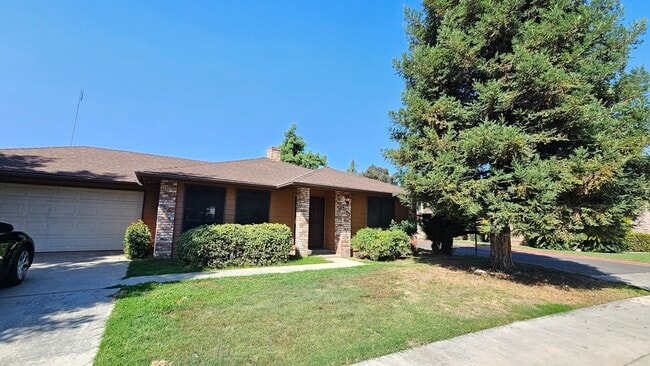 Photo - 3507 S Oak View Dr