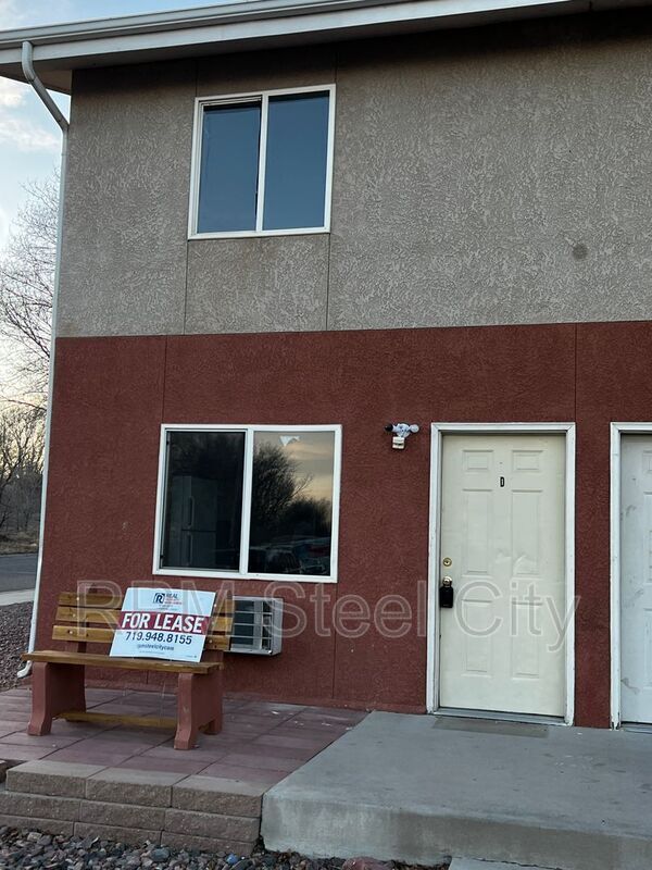 Photo - 1719 Oakshire Ln Unit D