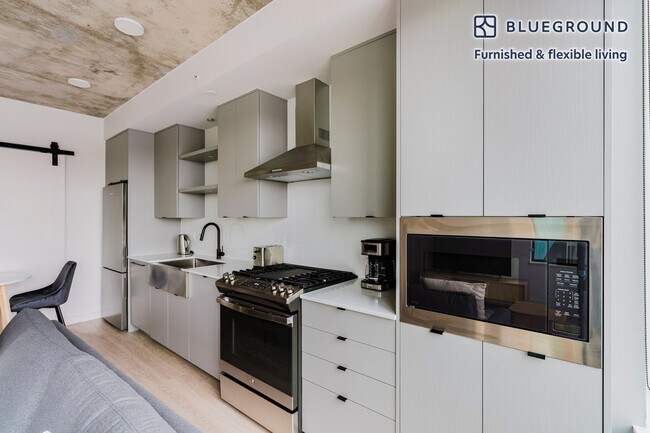 Photo - 3030 Potomac Ave Unidad FL3-ID1022