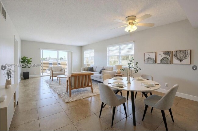 Photo - 3050 NE 16th Ave Unidad 407
