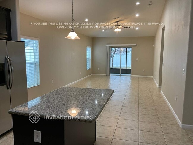 Photo - 3811 Joslin Way