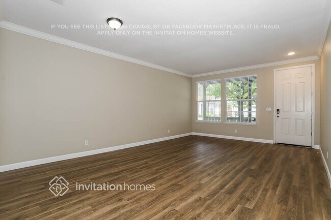 Photo - 15 Bascom Ct