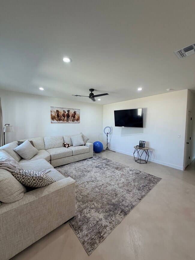 Photo - 1863 Valentino Ct