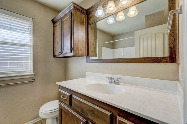 Photo - 917 N Barn Hill Way