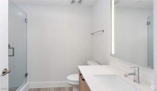 Building Photo - 22980 Vista Edera Cir Unit 3-208 Rental