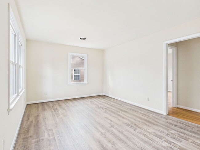 Photo - 1018 Barlen Dr