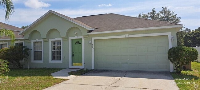 Building Photo - 502 Woodland Creek Blvd Rental
