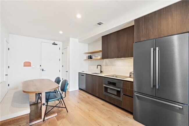 Photo - 48 East Ave Unit 1503