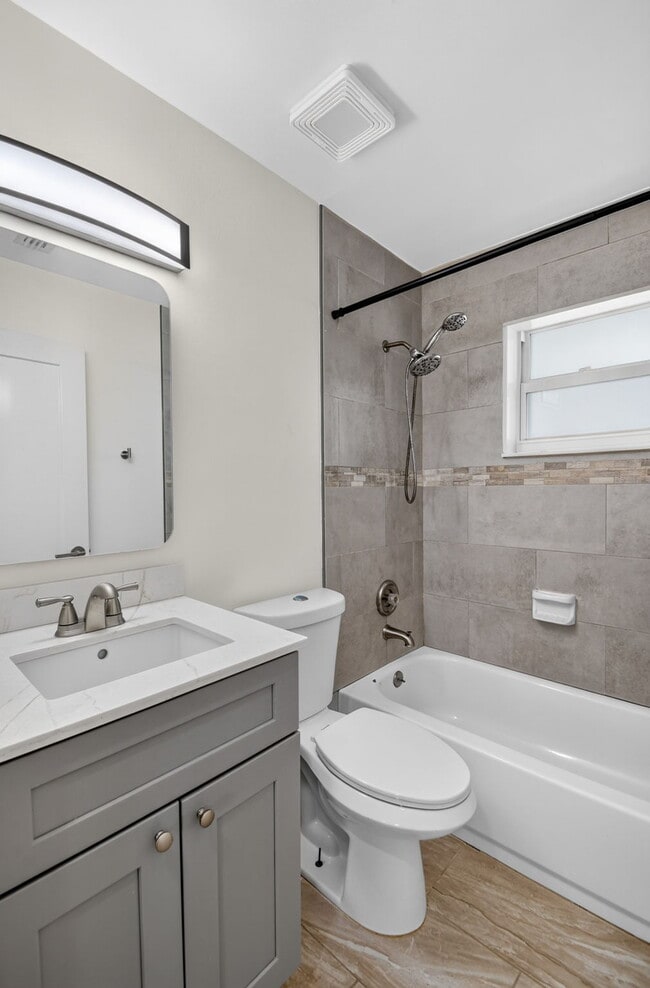 Photo - 4317 Vermont Ave Unit 4317