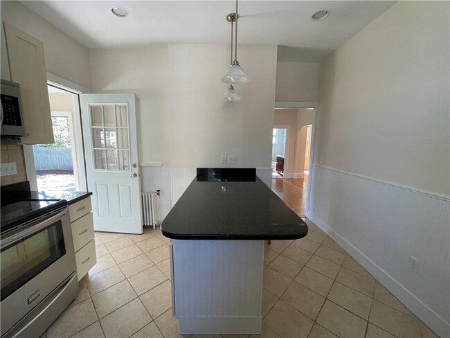 Photo - 26 Ayrault St Unit 1