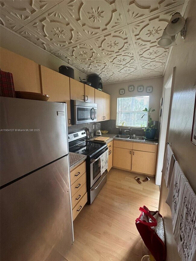 Photo - 270 Layne Blvd Unidad 212