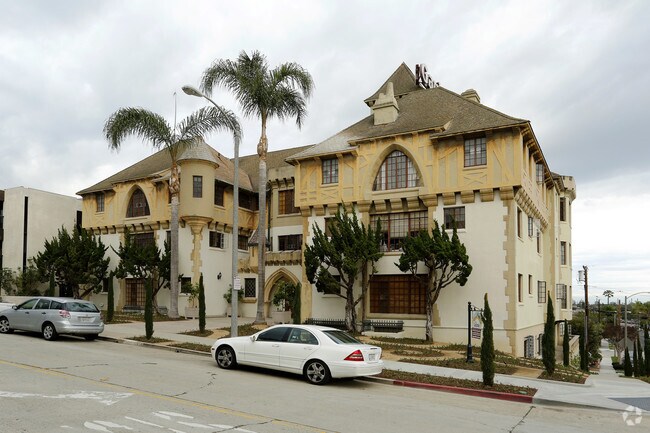 Photo - Gaytonia Apartments