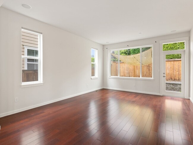 Photo - Spacious 4Bd Redmond Home