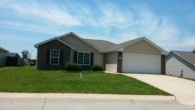 Building Photo - Available 6/09 Rental