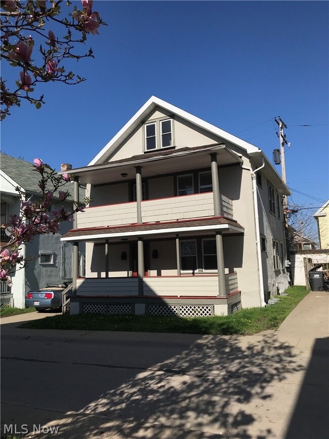 Building Photo - 1275 Clifton Prado Unit UP