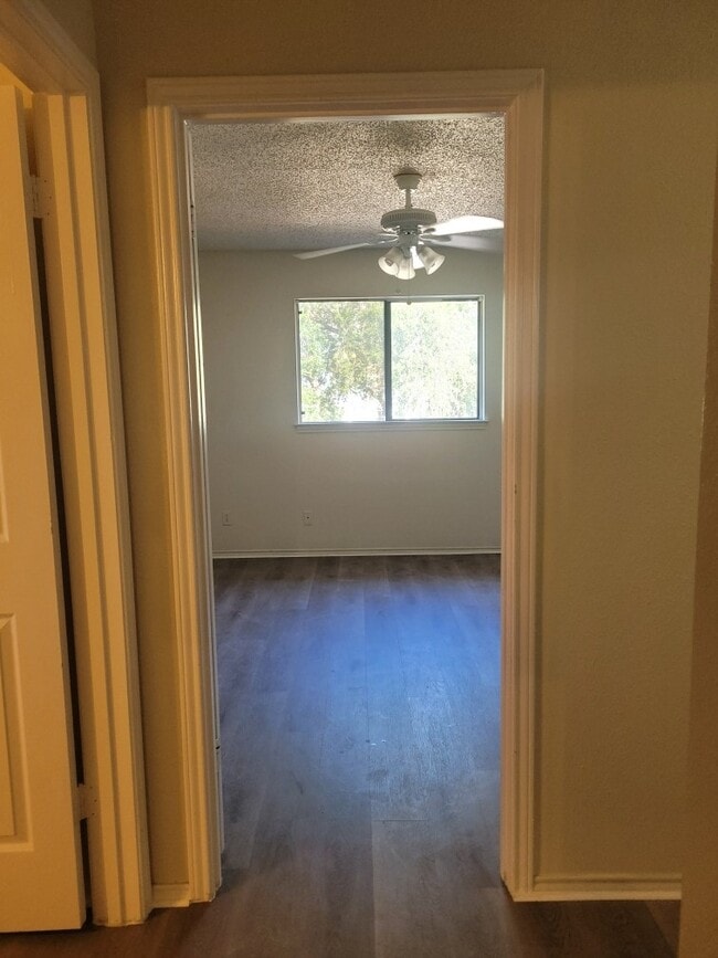 Photo - 17915 Summer Knoll Dr