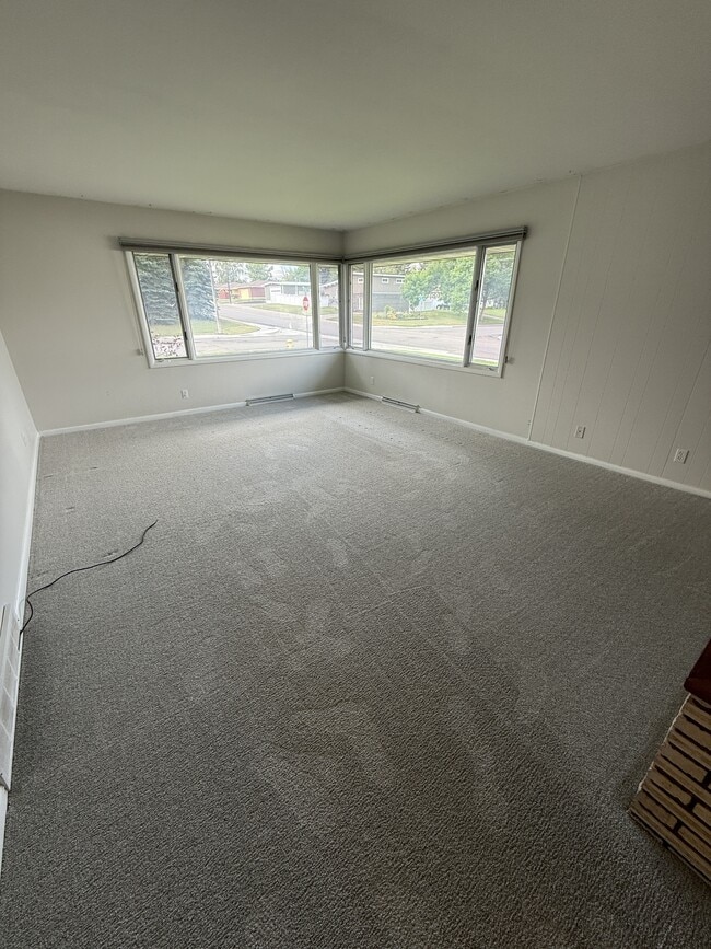 Photo - 3201 7th Ave S