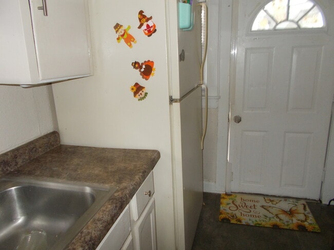 Photo - 2206 Enoch Ave