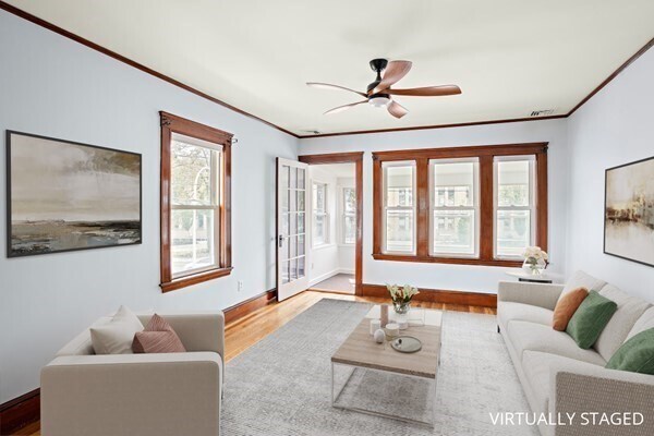 Photo - 706 Mt Auburn St Unit 2