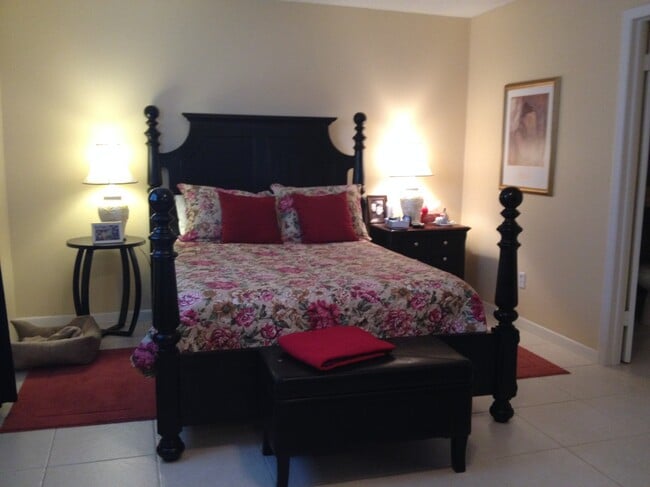 Photo - 2108 SE Edler Dr