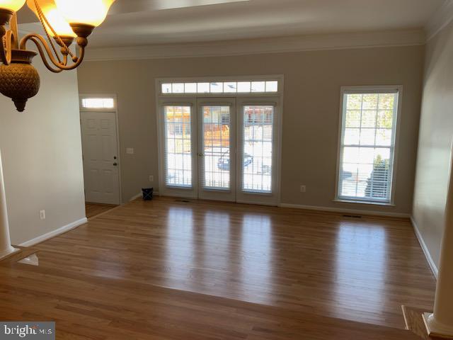 Photo - 22004 Avonworth Square