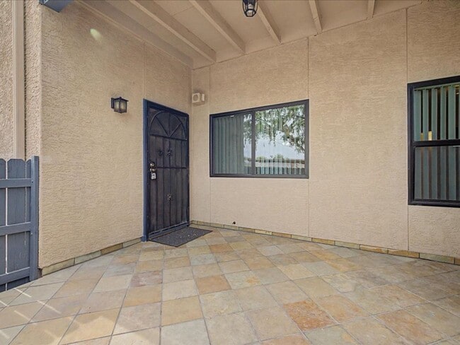 Photo - 2 Bedroom 2 Bathroom with Community Pool and Spa!