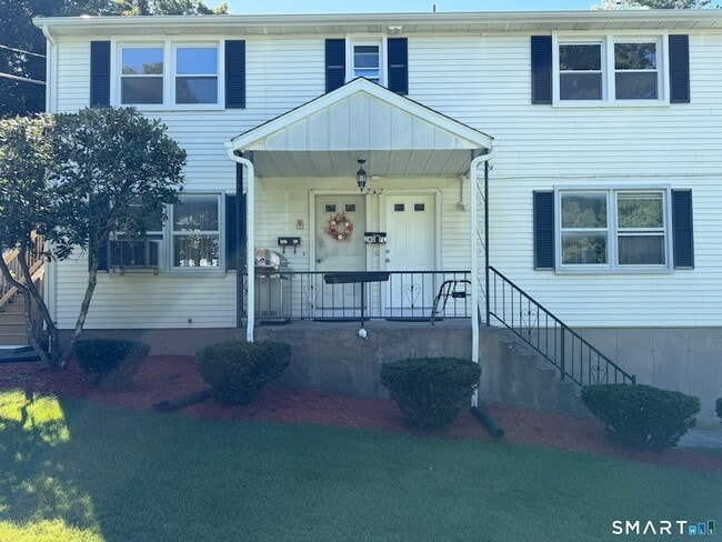 22 Mason Ave