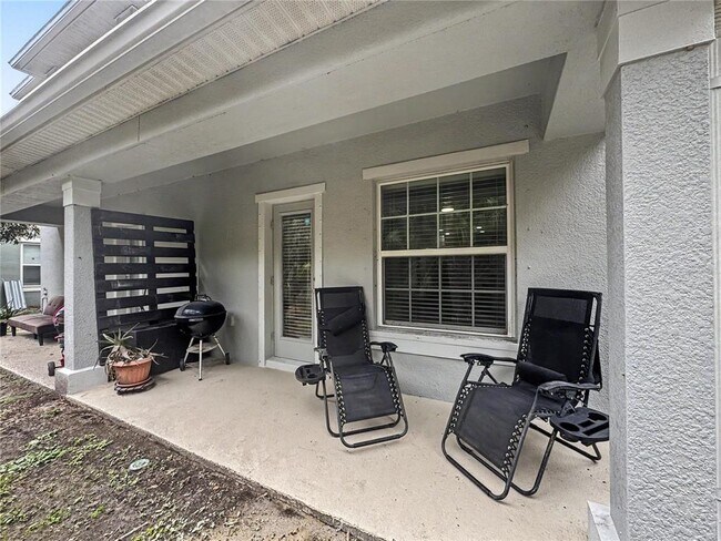 Photo - 4842 Chatterton Way