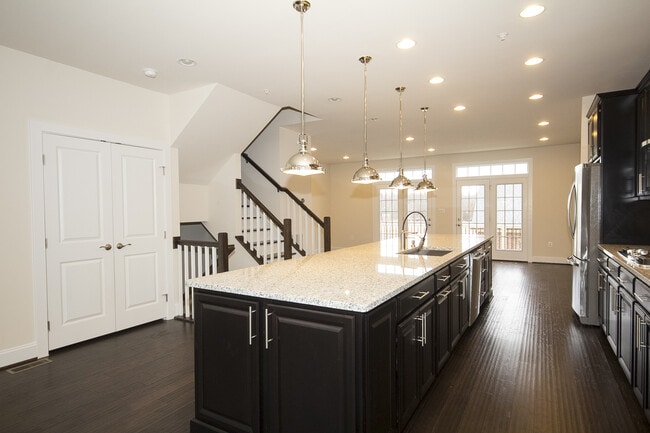 Photo - 2912 Middleham Ct